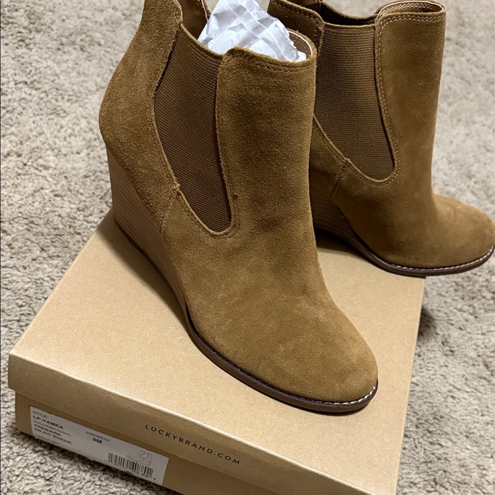 Lucky Brand Women's Brown Suede Wedge Boots lp-yamka